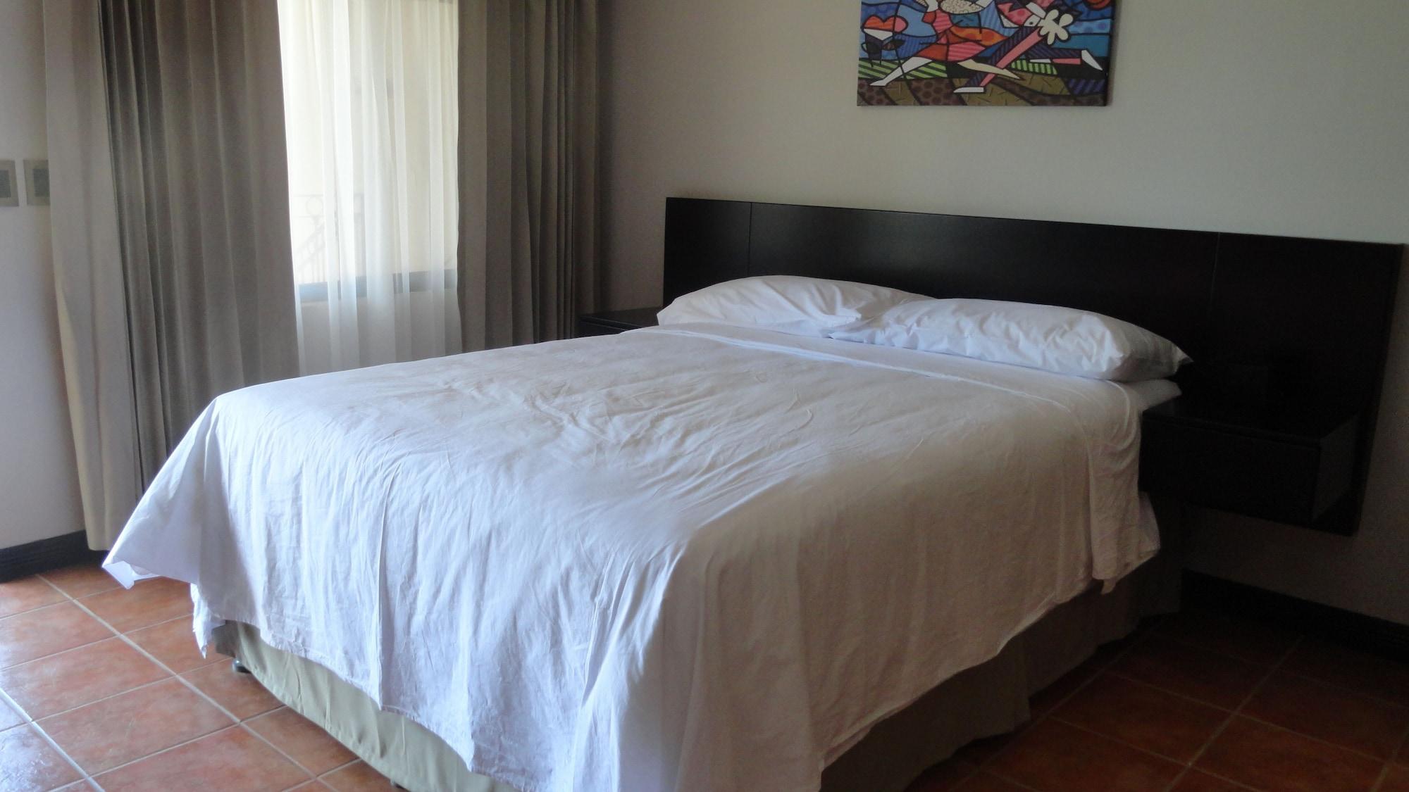 Hotel Colono Beach Коко Екстериор снимка