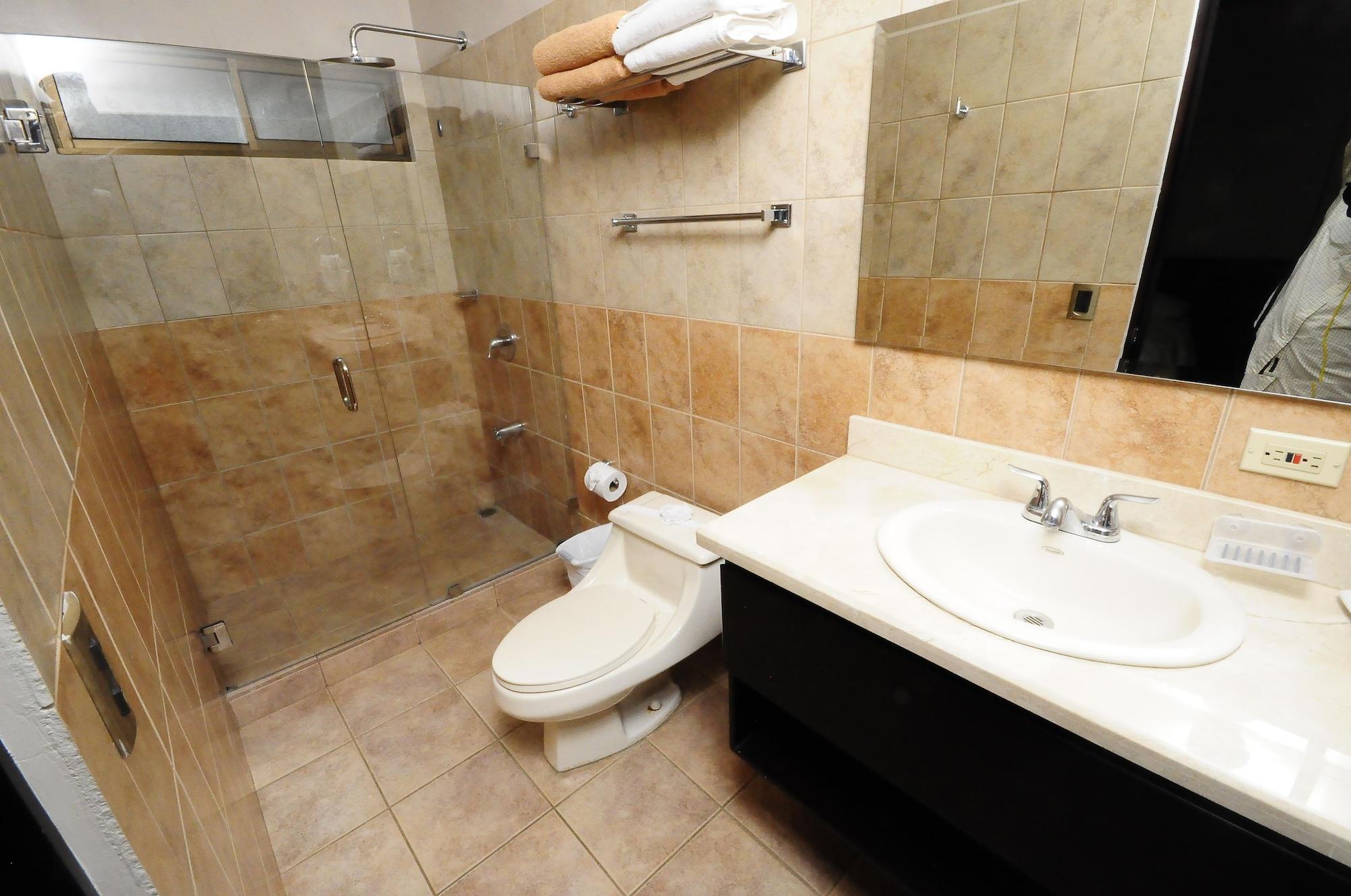 Hotel Colono Beach Коко Екстериор снимка