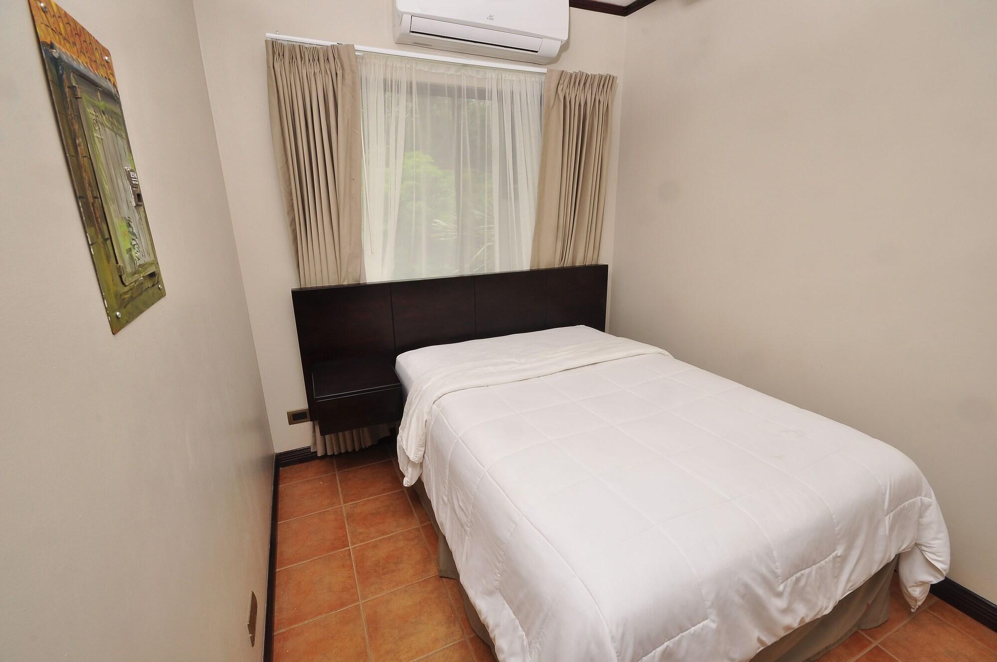 Hotel Colono Beach Коко Екстериор снимка