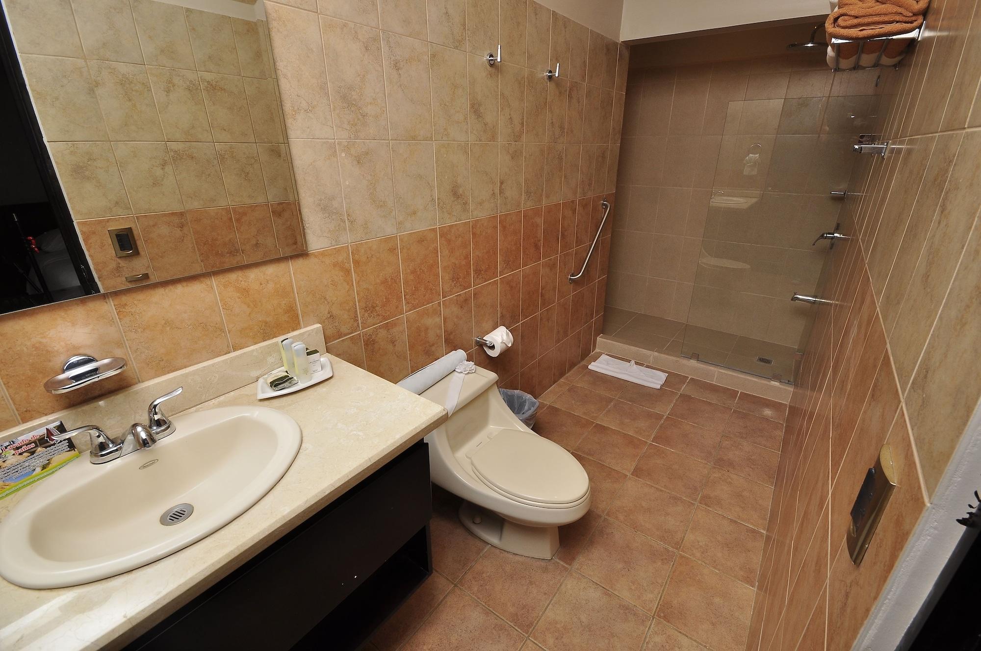 Hotel Colono Beach Коко Екстериор снимка